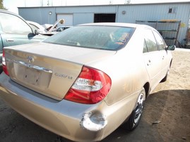 2002 TOYOTA CAMRY LE BEIGE 2.4L  AT Z17862
